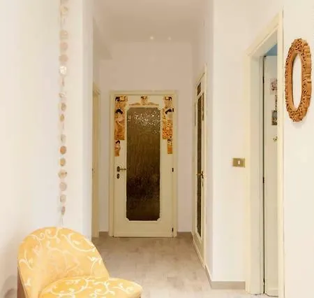 Precotto Stylish Corner Holiday home Milan